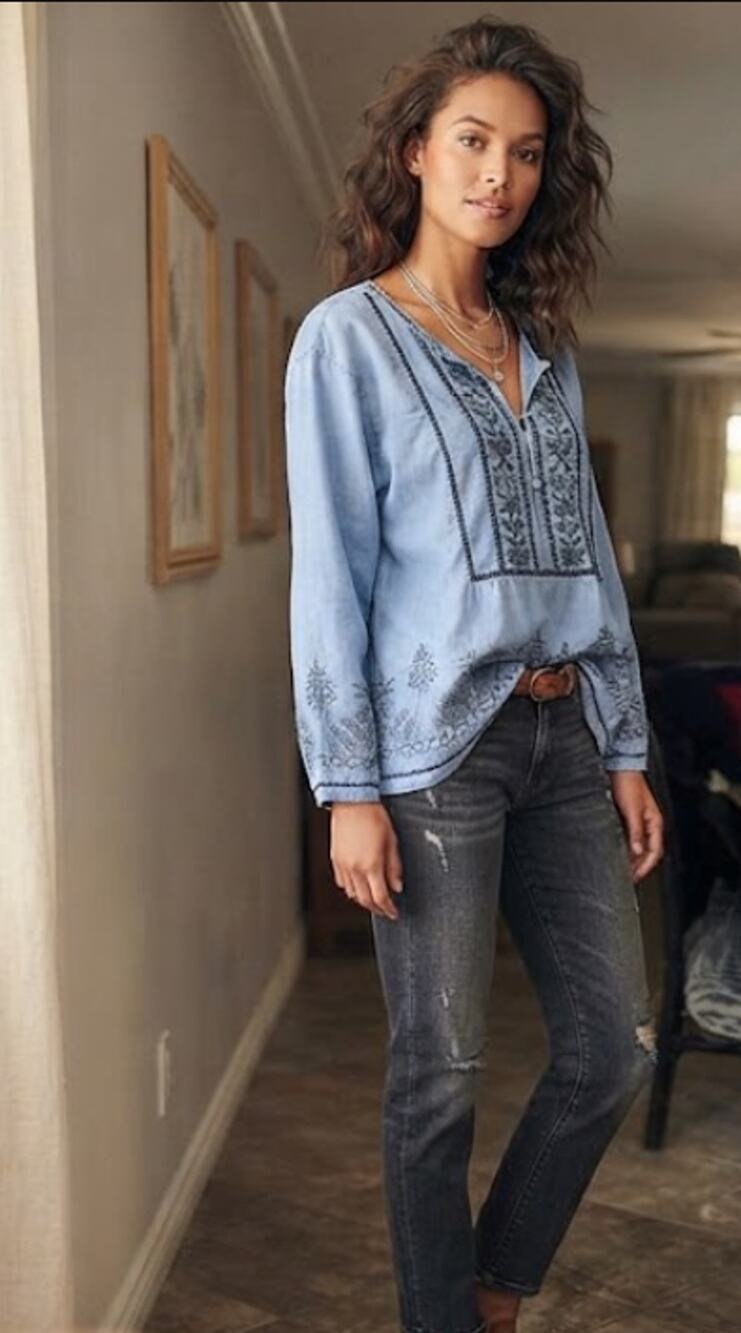Chico's Blue Chambray Floral Embroidered Peasant Blouse L Front Tie Tassel Boho
